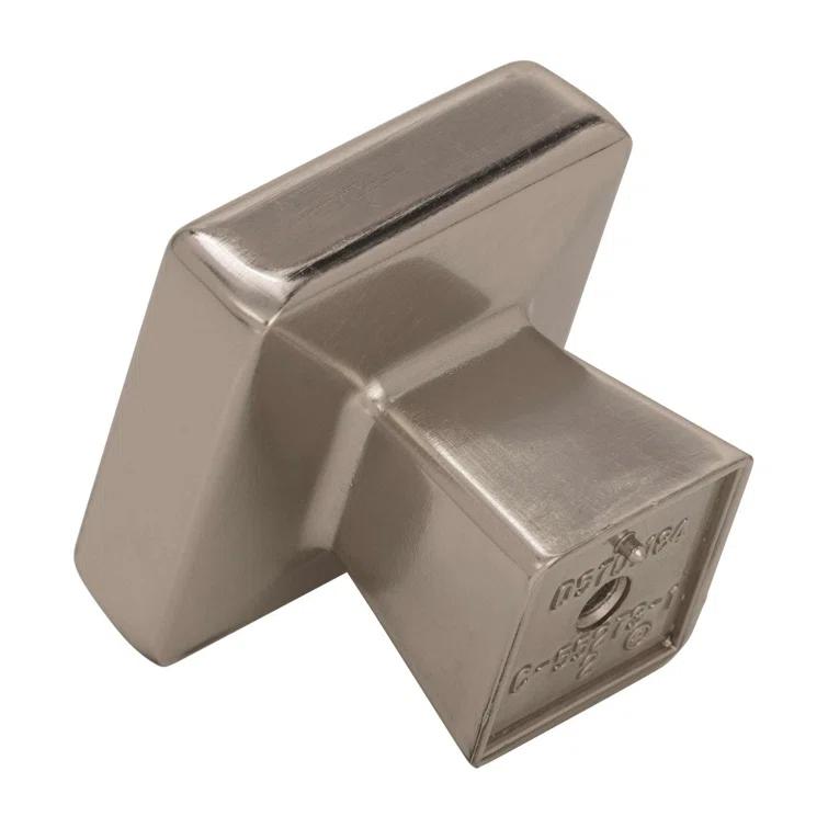 Blackrock 1 1/2" Length Square Knob