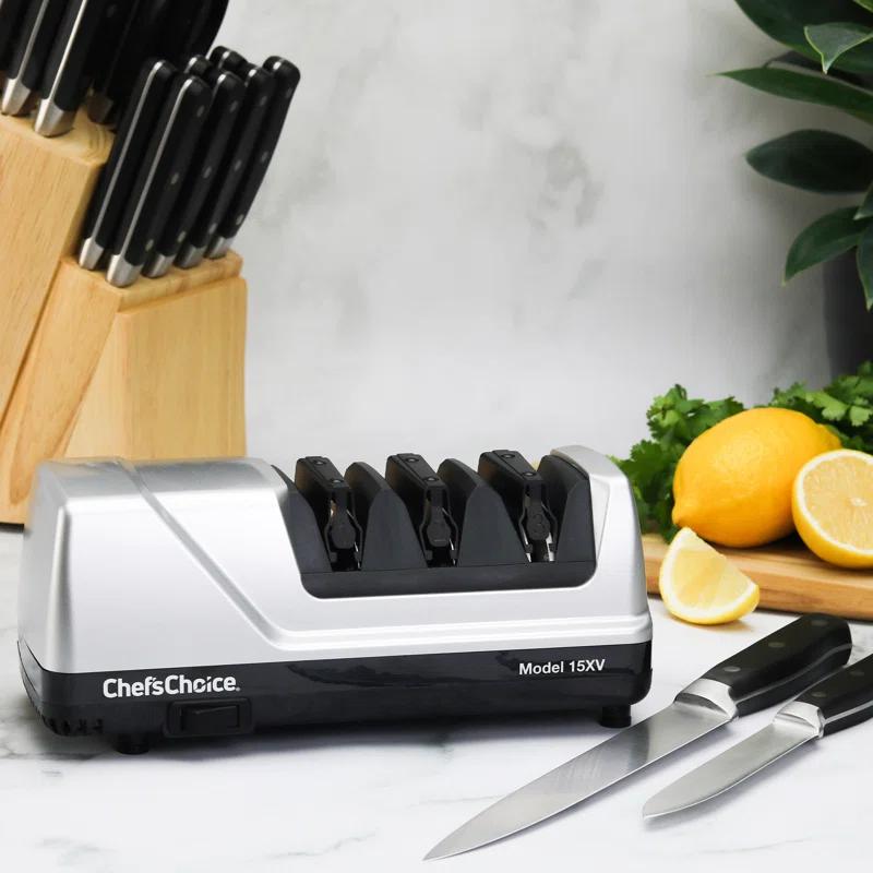 Chef'sChoice Chef'sChoice Model 15XV Professional Electric Knife Sharpener, 3-Stage 15-Degree Trizor