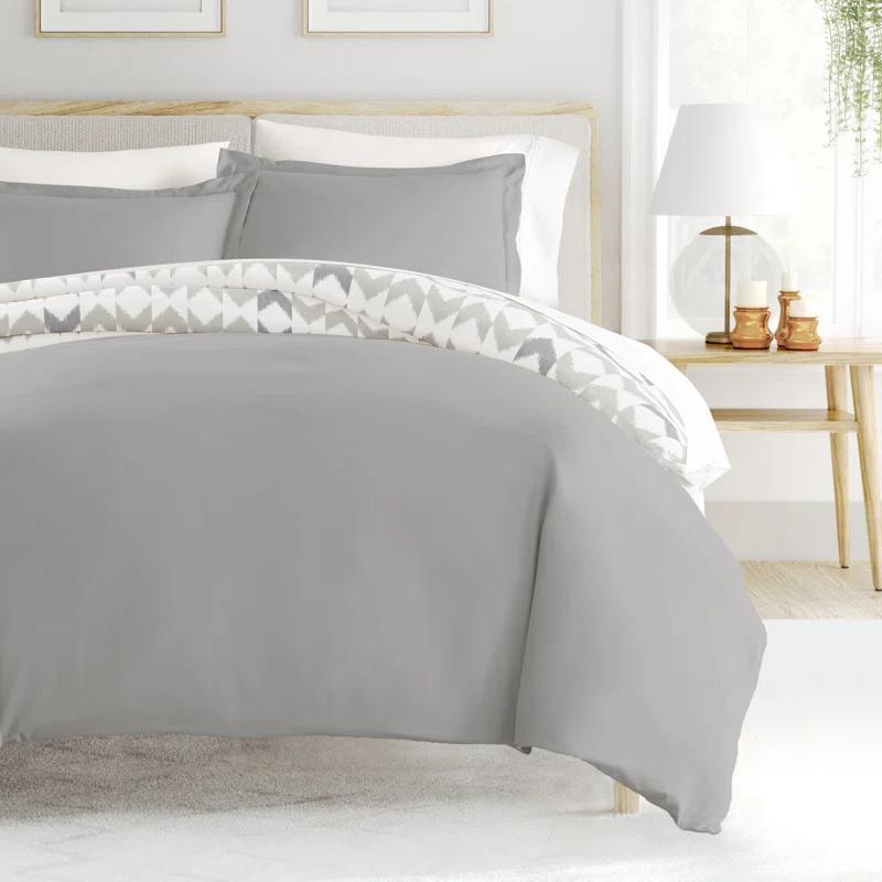IEnjoy Home Reversible Chevron Pattern 3-Piece Duvet Cover Set
