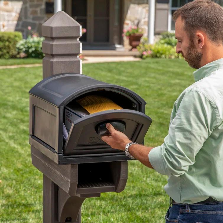 Step2 Step2 Lakewood Extra Large Post Mounted Mailbox