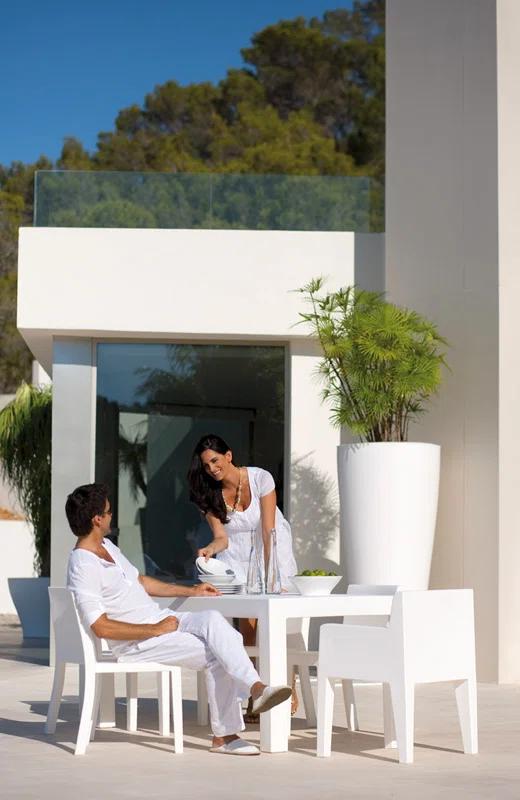 Jut Plastic/Resin Dining Table