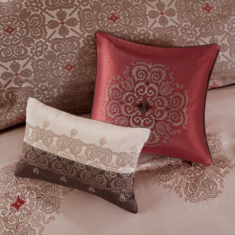 Madison Park Essentials Jacquard Traditional 24 Piece Room in a Bag