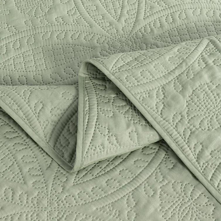 Chezmoi Collection Austin Microfiber Reversible 3-Piece Coverlet / Bedspread Set