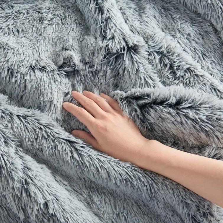 Intelligent Design Malea Shaggy Faux Fur Comforter Mini Set