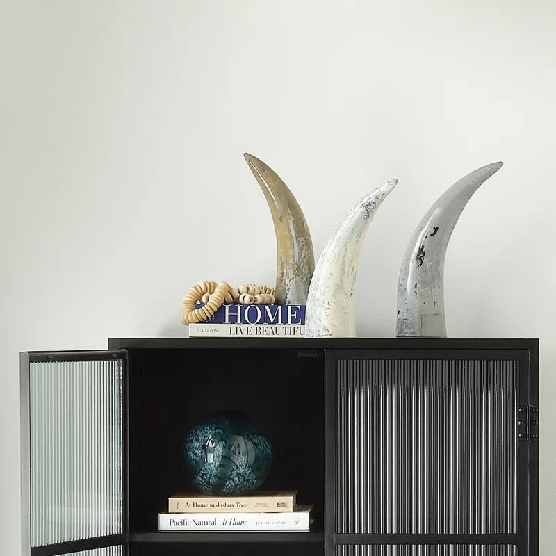 3 Piece Variegated Horn Sculpture Set