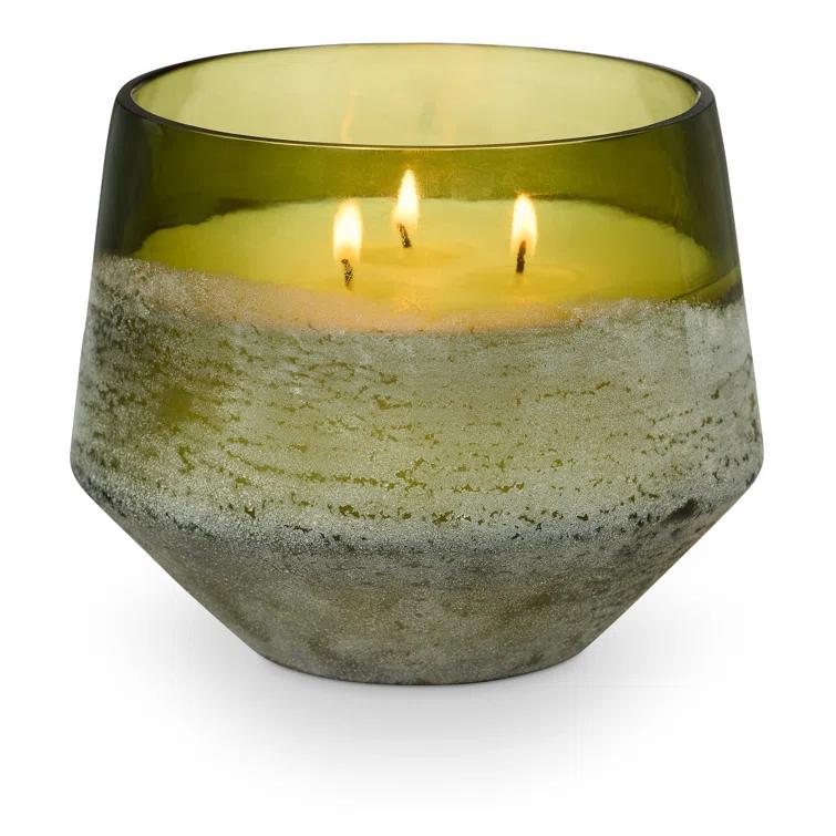 ILLUME Noble Holiday Balsam & Cedar Large Crackle Glass Candle