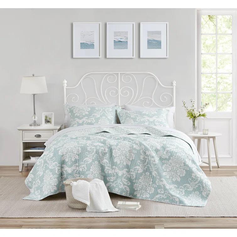 Laura Ashley Celina Patchwork Laura Ashley Reversible Cotton Quilt Set
