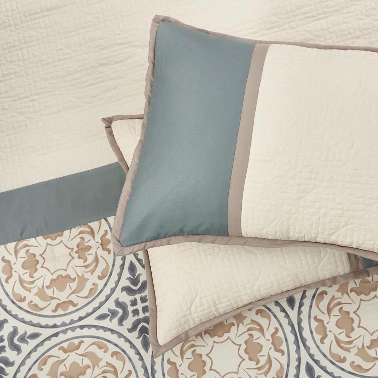 Nanshing America, Inc Camila Comforter Set