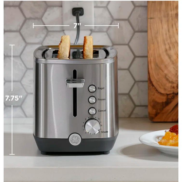 GE Appliances GE 2-Slice Toaster