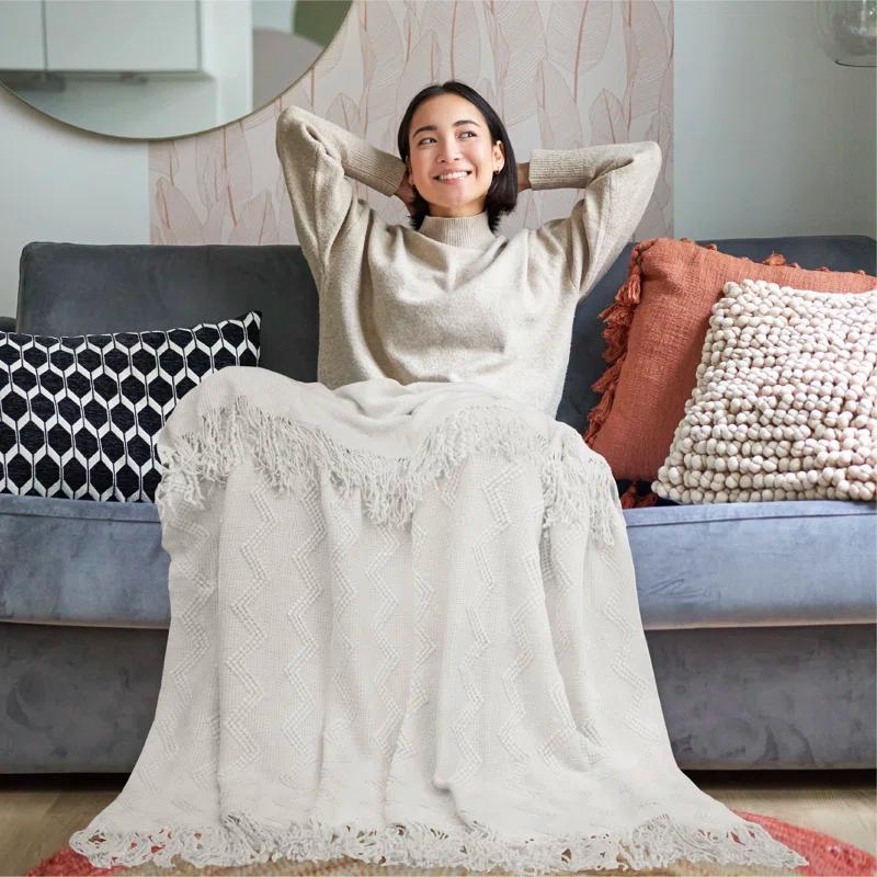 Pavilia Throw Blanket
