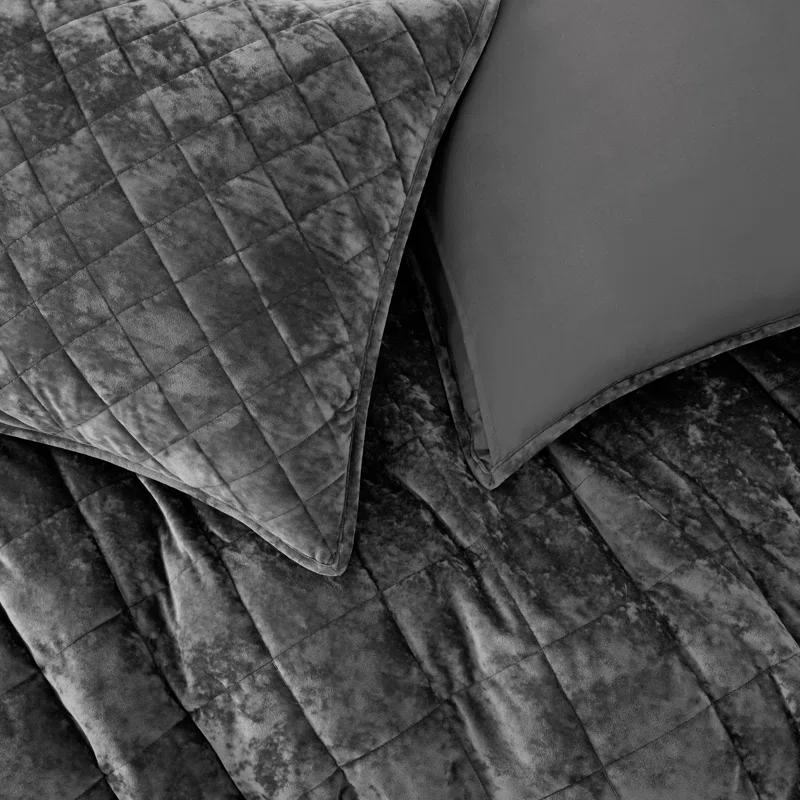Wonderful Textile Wonderful Velvet & Flannel Quilt Set, Diamond Quilting Lightweight Comforter with Pillow Shams, Holiday Gift