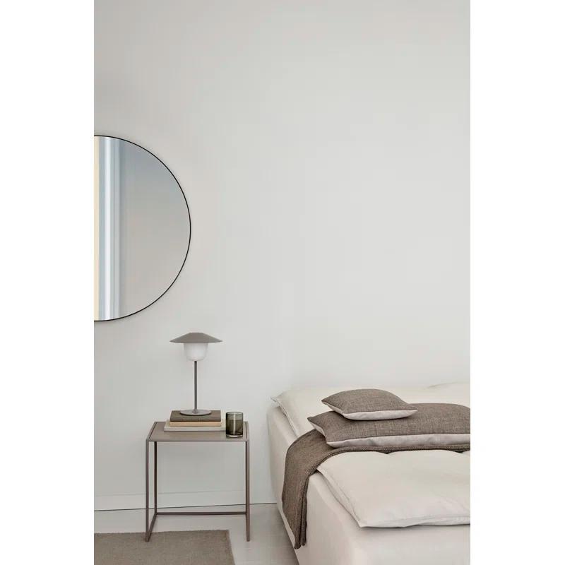 Fera Nesting End Table