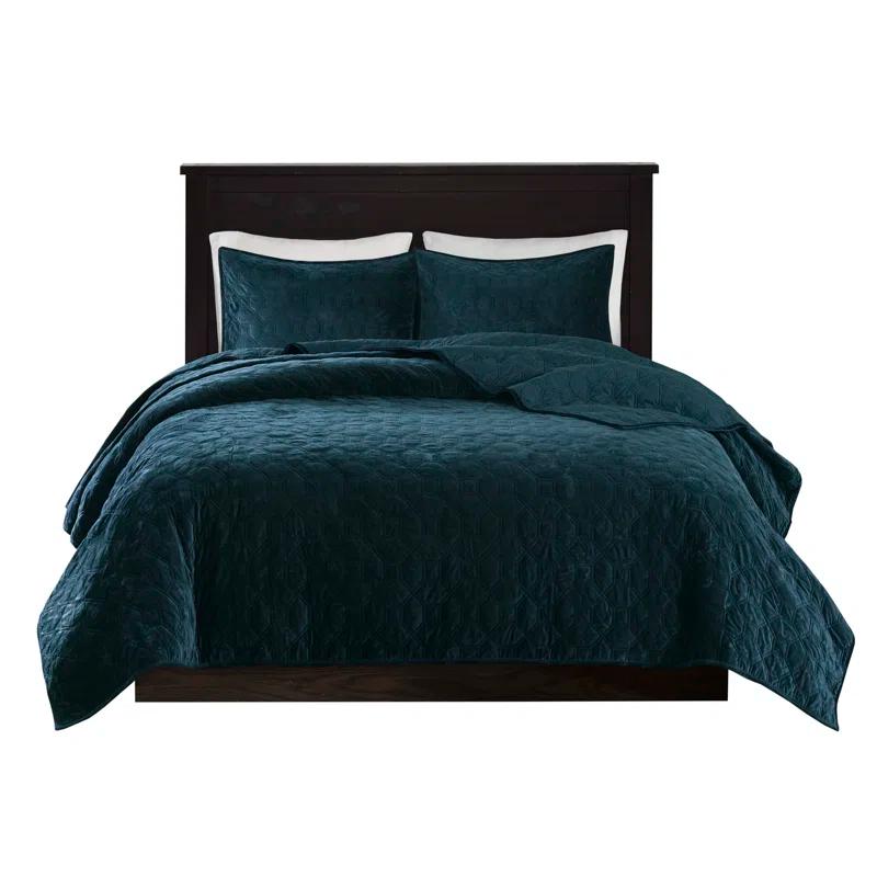 Madison Park Harper 3 Piece Velvet Quilt Set