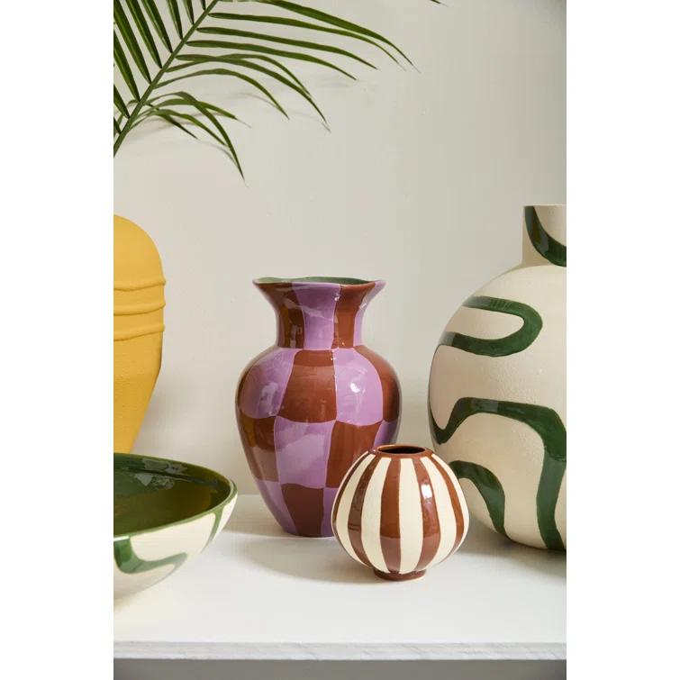 Unbound Vase 6.25"x 6"