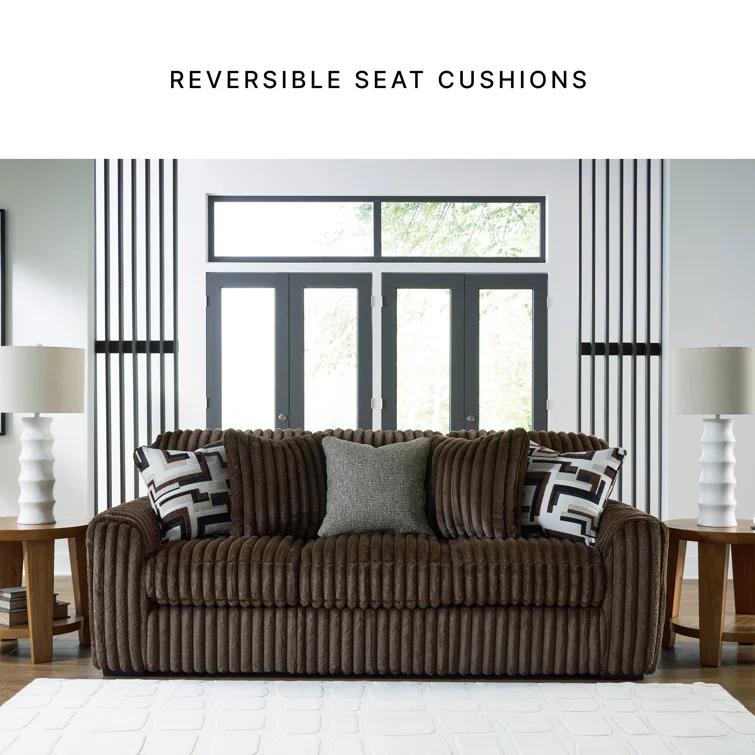 Ebern Designs Wydmondham Upholstered Swivel Accent Chair
