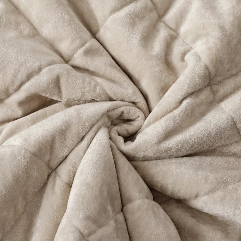 Wonderful Textile Wonderful Velvet & Flannel Quilt Set, Diamond Quilting Lightweight Comforter with Pillow Shams, Holiday Gift