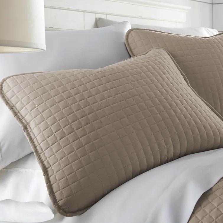 SouthShore Fine Linens Vilano Springs ® Oversized, light-weight Hotel Quality Quilt Set with matching shams