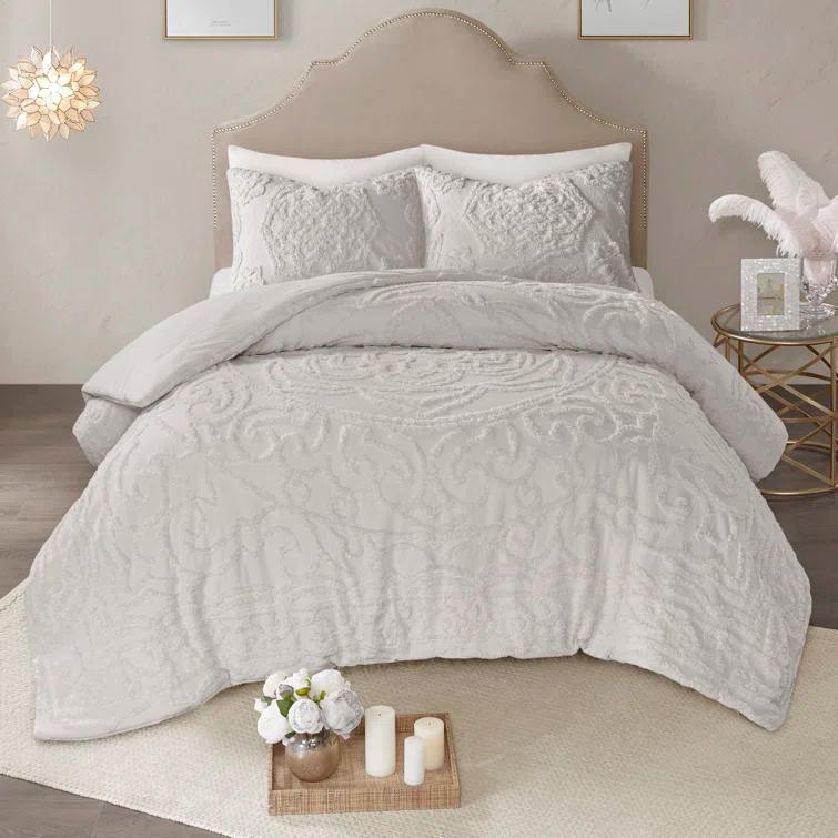 Madison Park Laetitia Tufted Chenille Cotton 3 Piece Medallion Duvet Cover Set