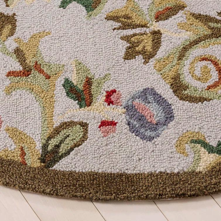 Safavieh Chelsea Hand Hooked Wool Floral Rug