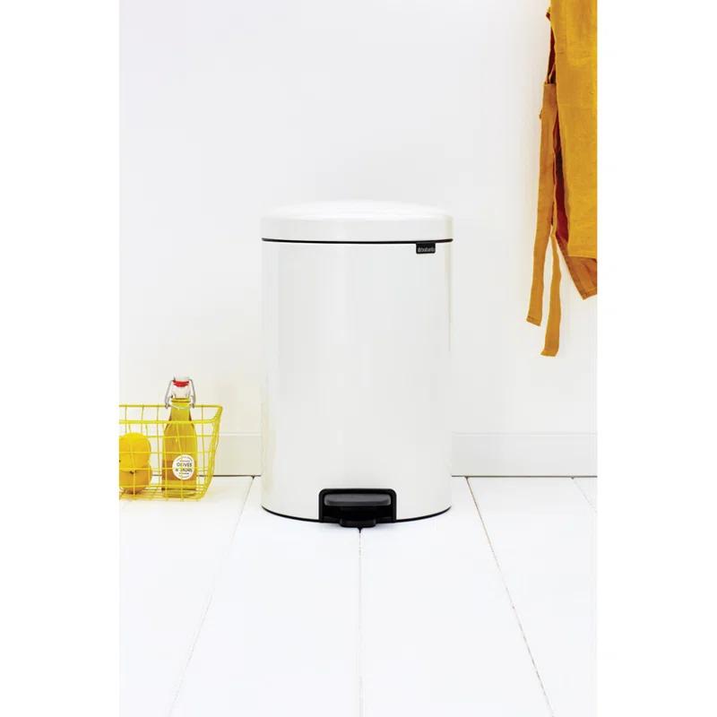 Brabantia Newicon Step On Trash Can, 5.3 Gallon (20 Liter)