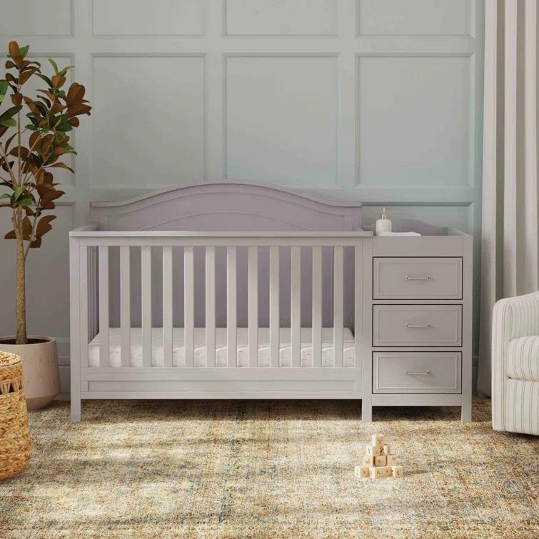 daVinci Charlie 4-in-1 Convertible Crib and Changer with Storage
