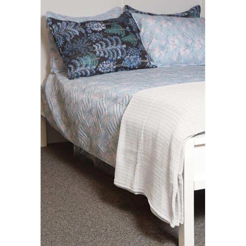 Lintex Knitted Throw Blanket