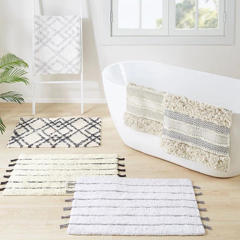 INK+IVY Asher Cotton Blend Bath Rug with Non-Slip Backing