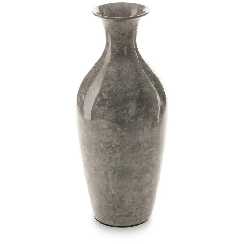 Ivy Bronx Jayra Metal Table Vase