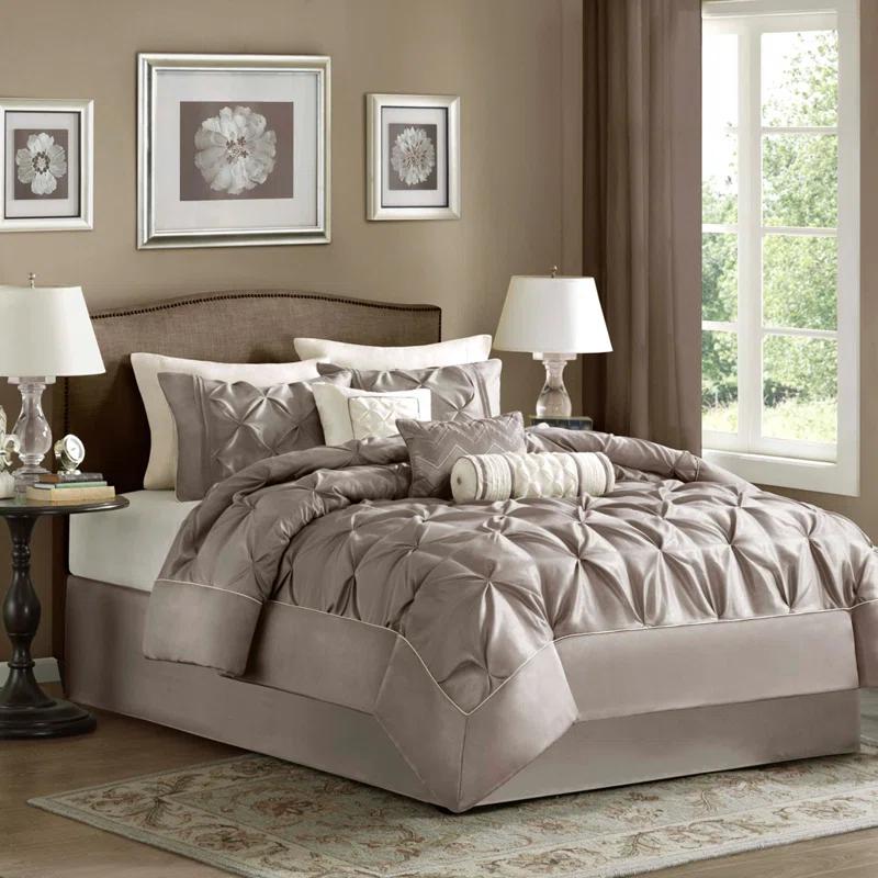 Madison Park Laurel 7 Piece Tufted Comforter Set