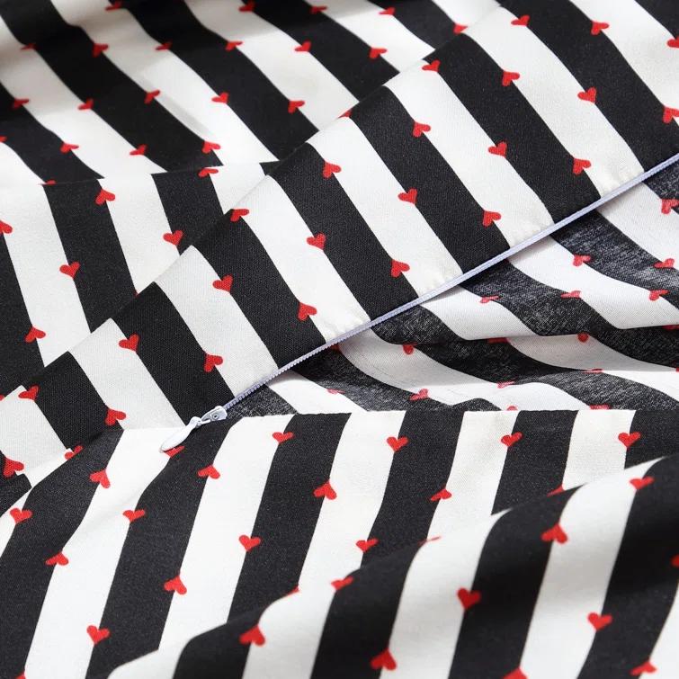 Betsey Johnson Betsey Johnson Wonderland Stripe Black Reversible Duvet Cover Set