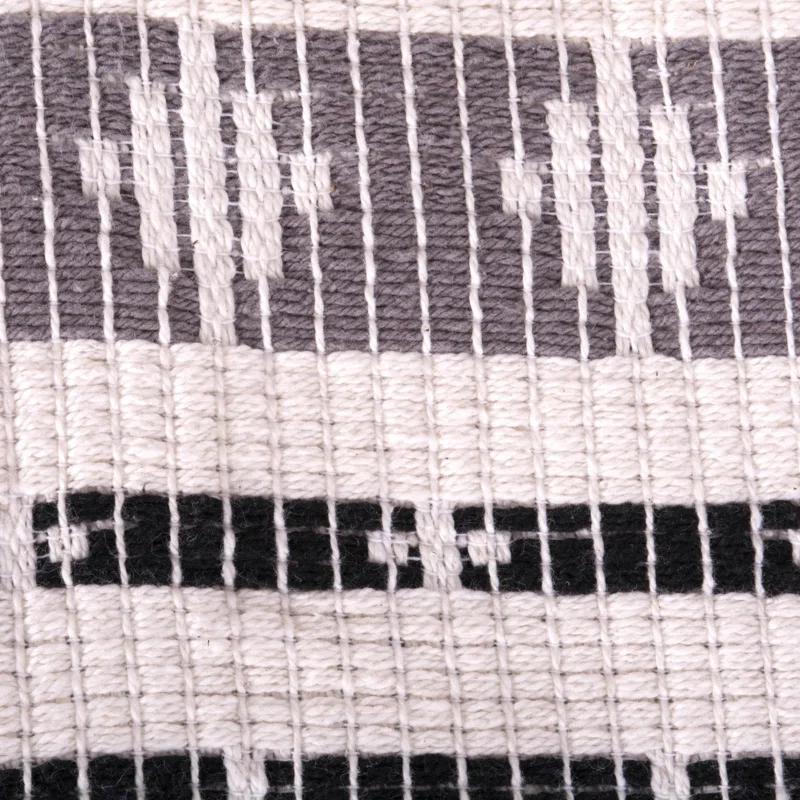 Design Imports Dll Hand Woven Throw Blanket