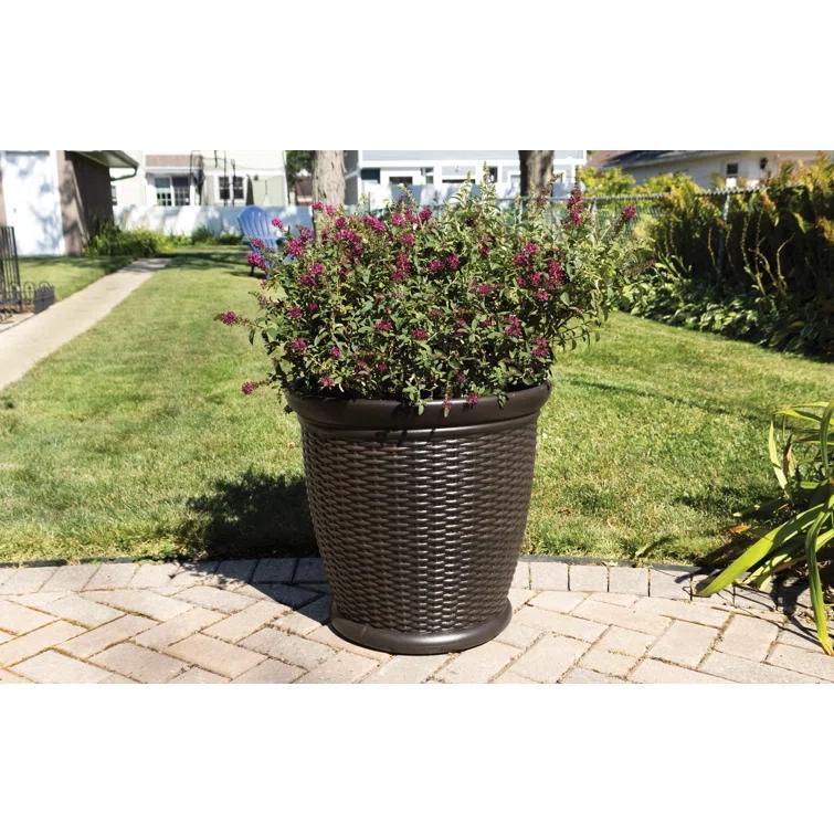 Suncast Pot Planter (Set of 2)