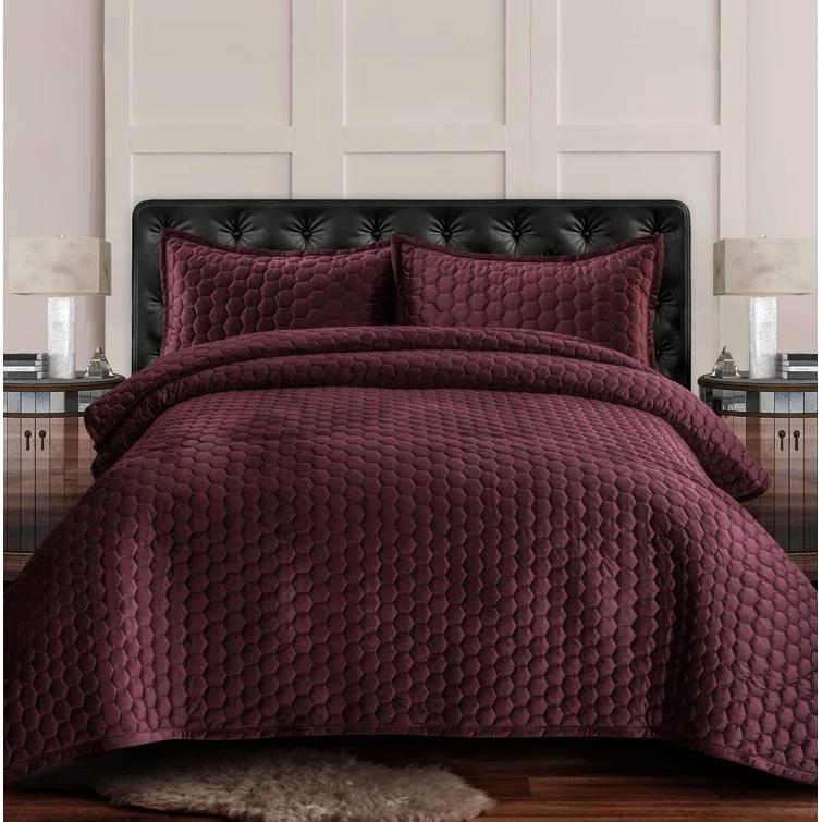 Tribeca Living Lugano Velvet Quilt Set