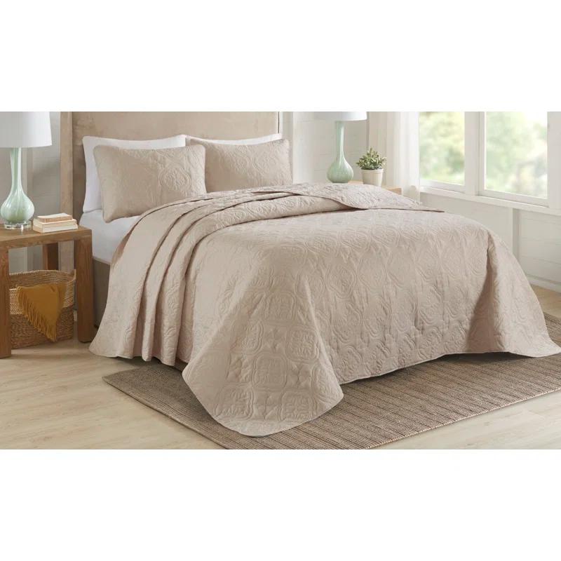 Oakley 3 Piece Reversible Bedspread Set