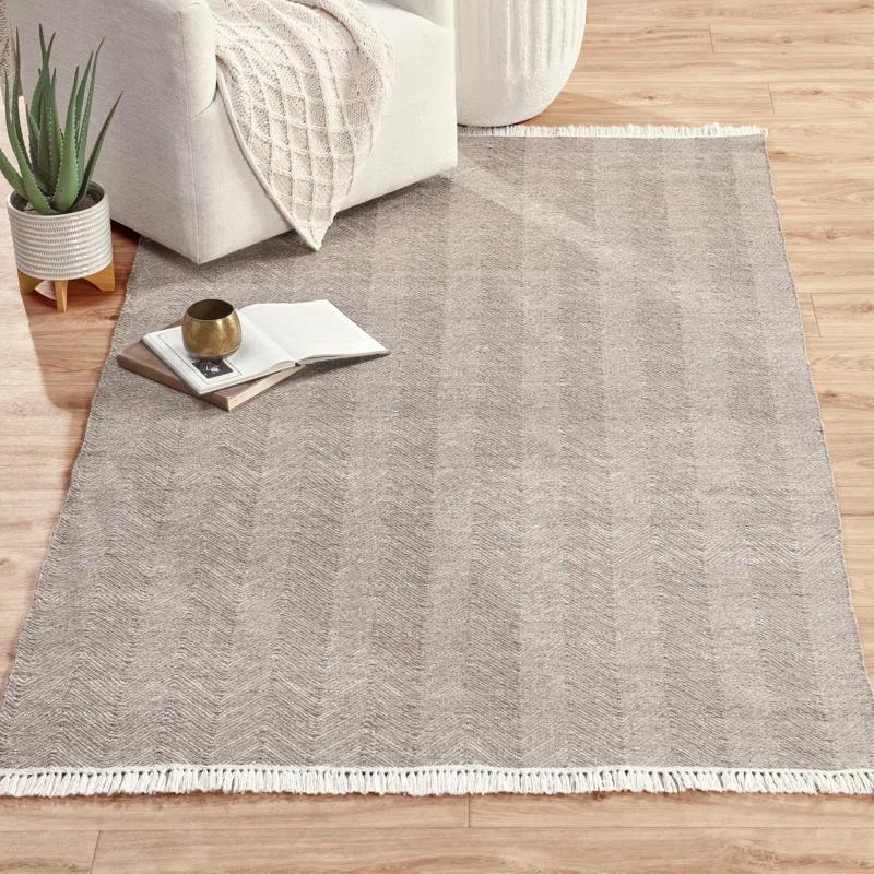 Jake Neutral Gray Indoor/Outdoor Rug