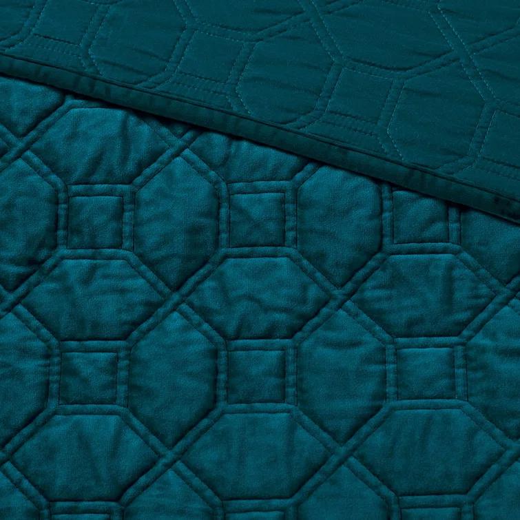 Madison Park Harper 3 Piece Velvet Quilt Set