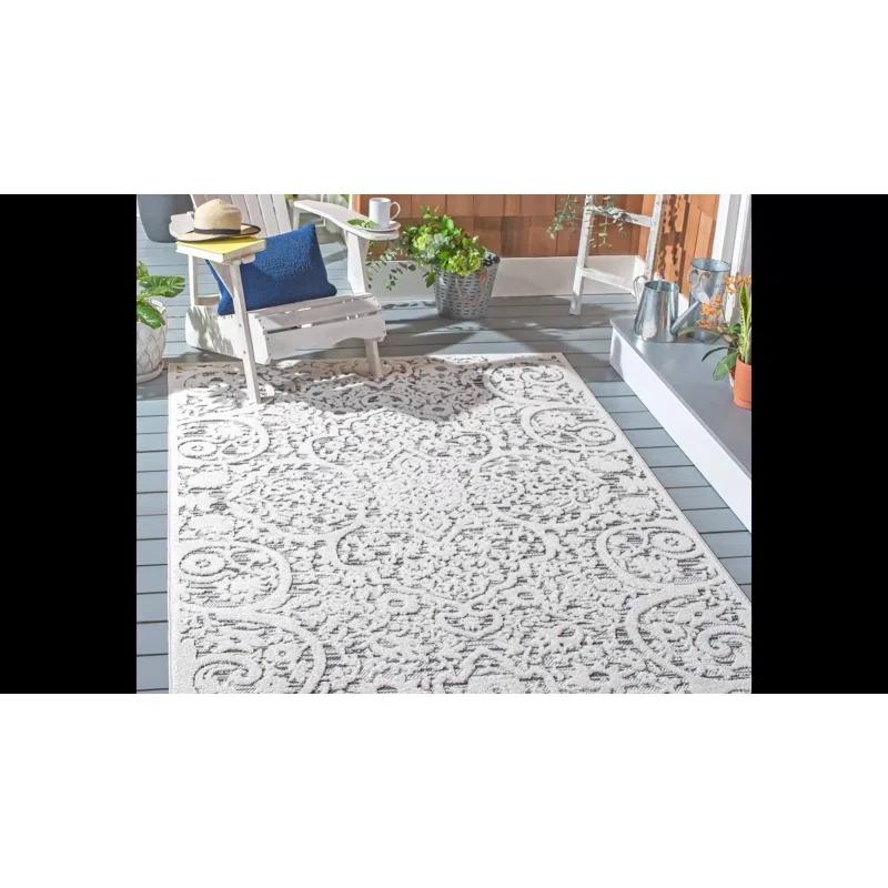 Kelly Clarkson Home Jake Oriental Ivory/Gray Indoor / Outdoor Area Rug