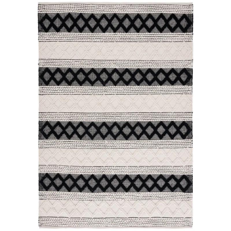 Hand Woven 80% Wool, 20% Cotton Geometric Rug