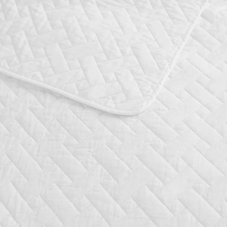 Tommy Bahama Home Tommy Bahama Raffia Solid Cotton Reversible Quilt Set