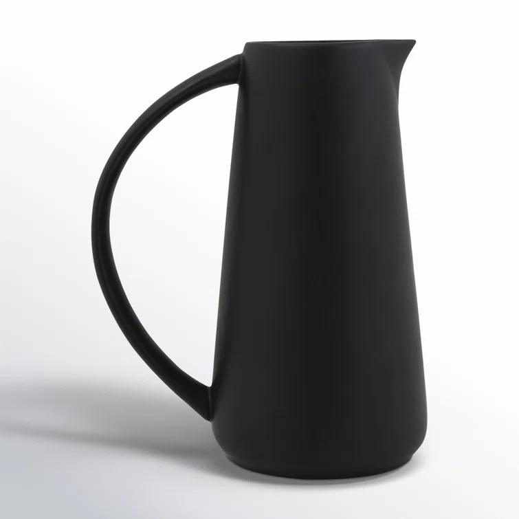 Otis Pitcher - Black