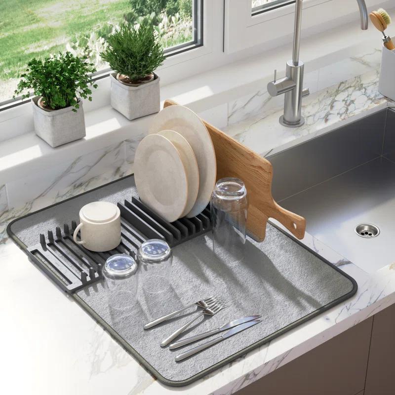 Umbra Adjustable Plastic Dish Rack