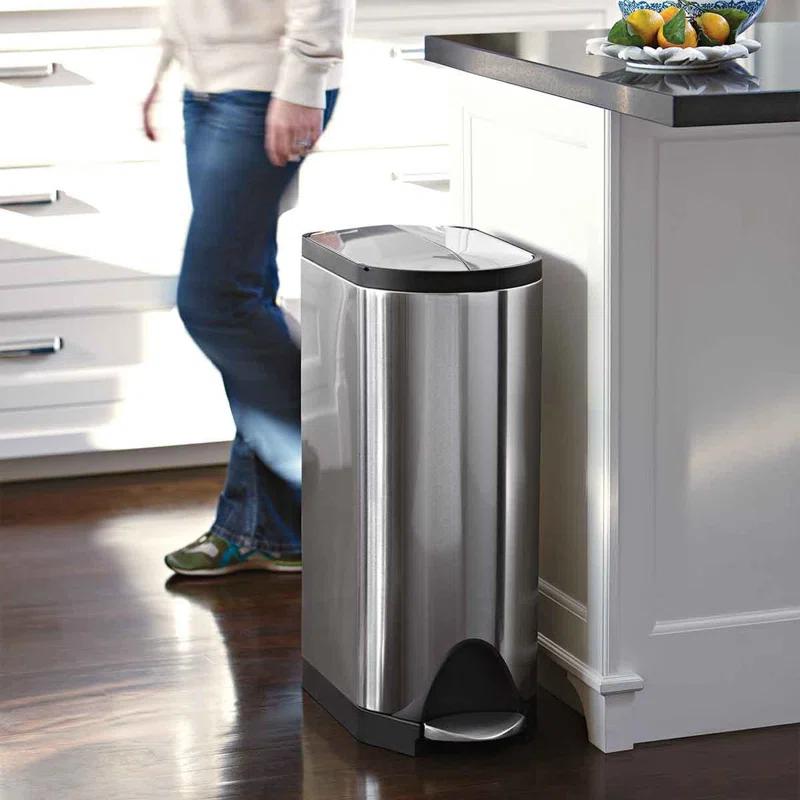 simplehuman Butterfly Lid Kitchen Step Trash Can, Brushed Stainless Steel