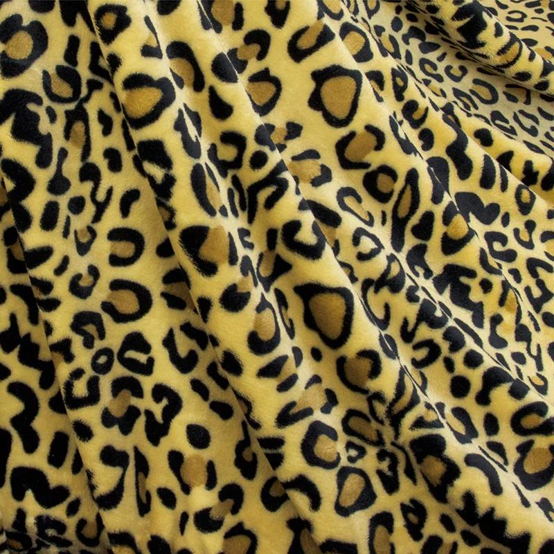 Pavilia Hand Woven Throw Blanket