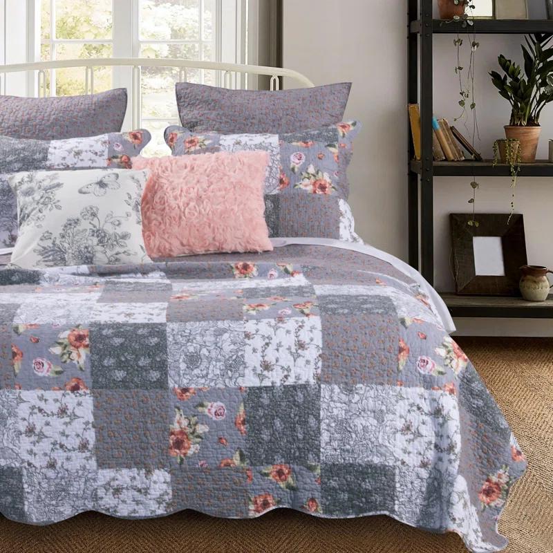 Benjara Quilt Set | Wayfair