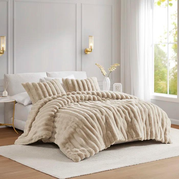 Madison Park Jasmine 3 Piece Ultrasoft Faux Fur Ribbed Comforter Set