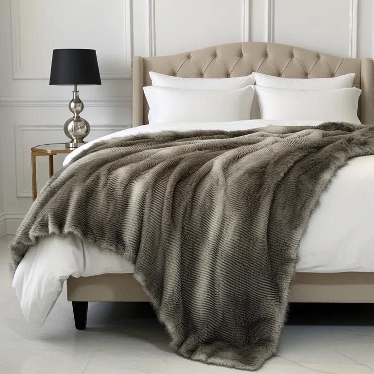 Plutus Brands Alaskan Hawk Handmade Throw Blanket