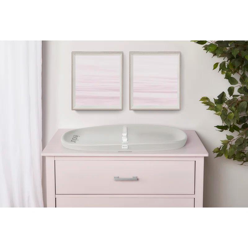 The DOM Family Evolur Eva Changing Pad