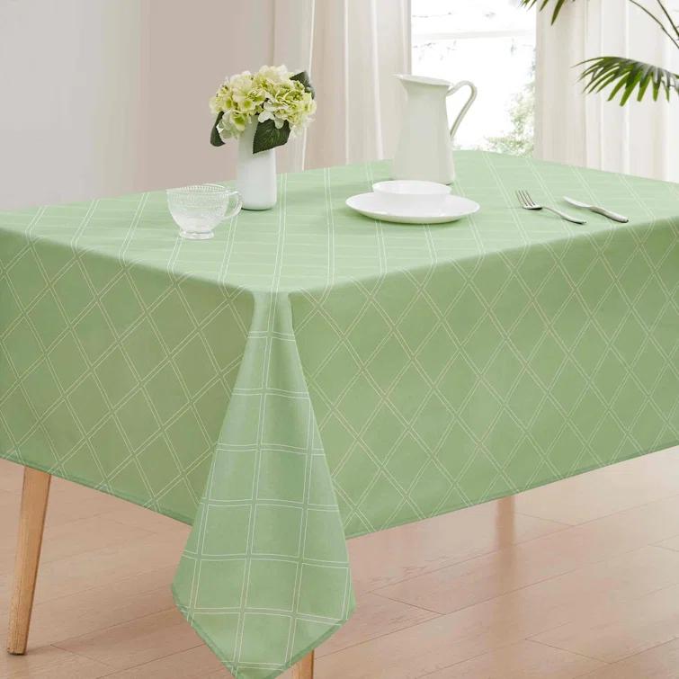 IZOD Izod Harbor Trellis Tablecloth