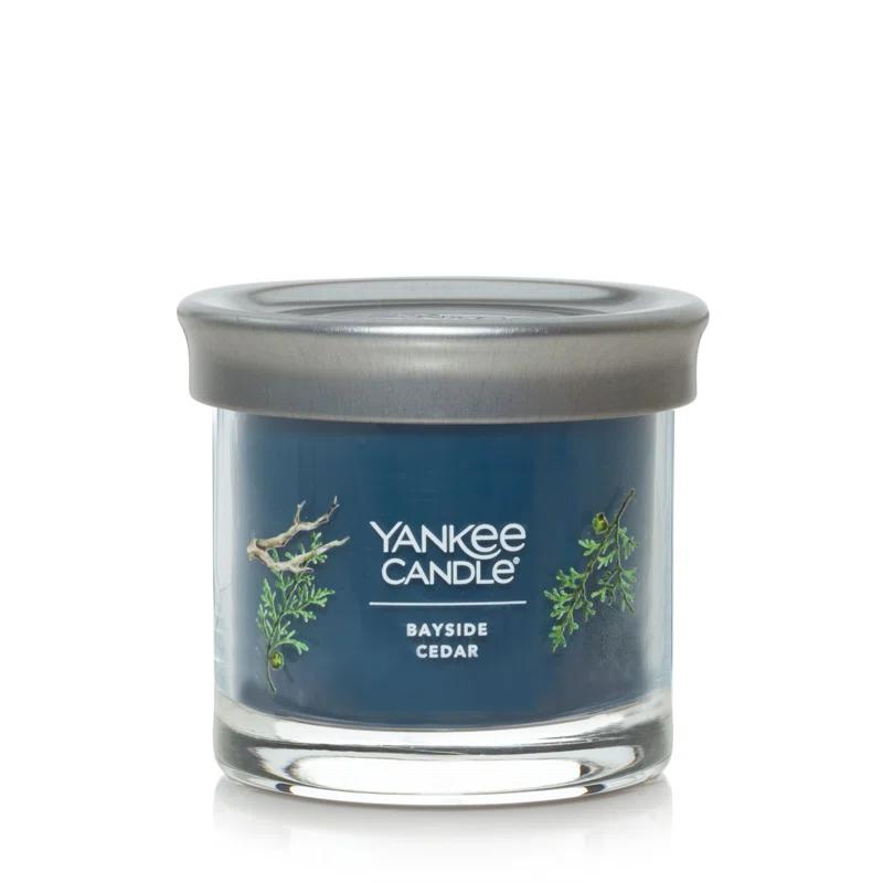 YANKEE CANDLE Signature Bayside Cedar Scented Tumbler Candle