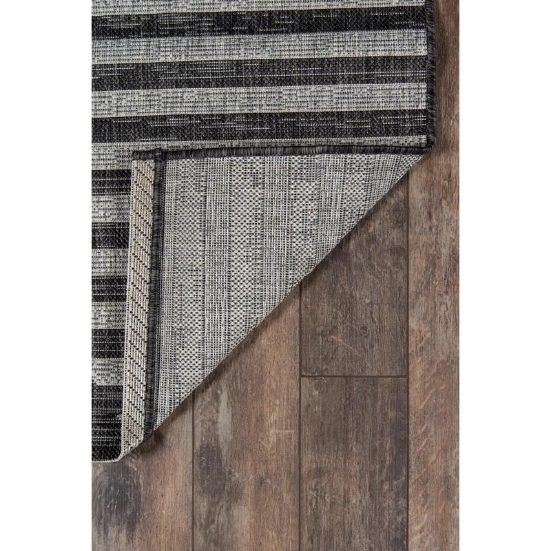 Momeni Villa Monaco Charcoal/White Indoor/Outdoor Rug